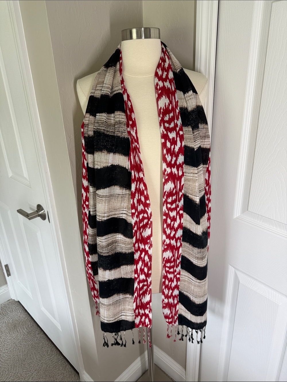 Chicos mixed orint scarf red, black and tan with fringe